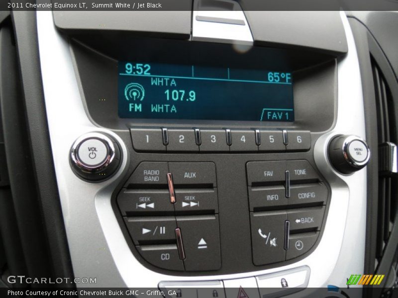 Summit White / Jet Black 2011 Chevrolet Equinox LT