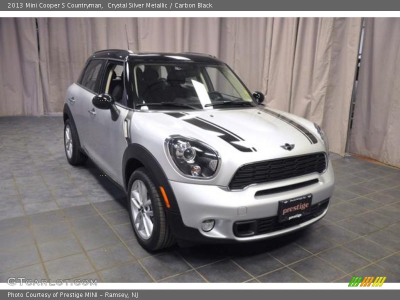 Front 3/4 View of 2013 Cooper S Countryman