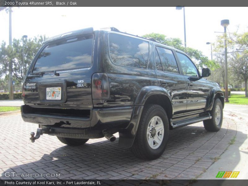 Black / Oak 2000 Toyota 4Runner SR5