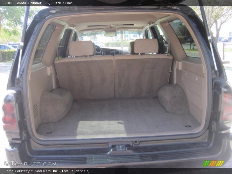 Black / Oak 2000 Toyota 4Runner SR5