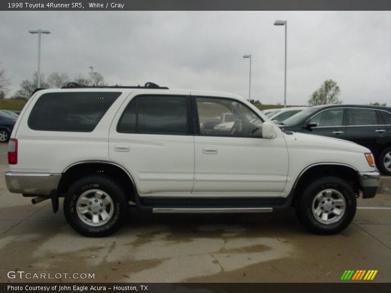White / Gray 1998 Toyota 4Runner SR5