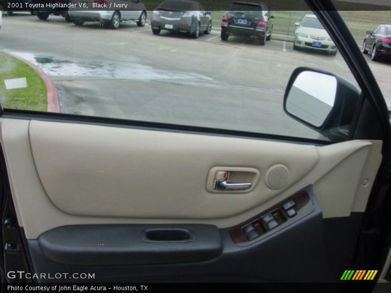 Black / Ivory 2001 Toyota Highlander V6