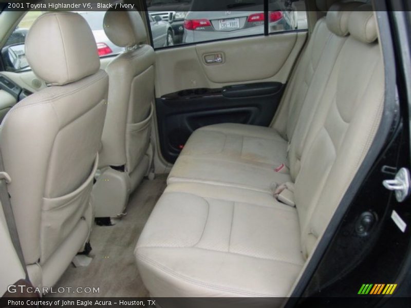 Black / Ivory 2001 Toyota Highlander V6