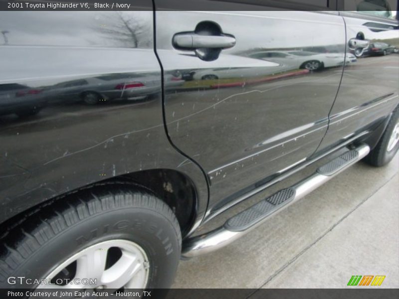 Black / Ivory 2001 Toyota Highlander V6
