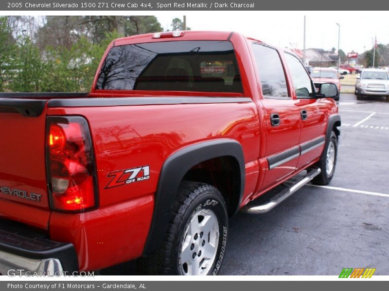 Sport Red Metallic / Dark Charcoal 2005 Chevrolet Silverado 1500 Z71 Crew Cab 4x4