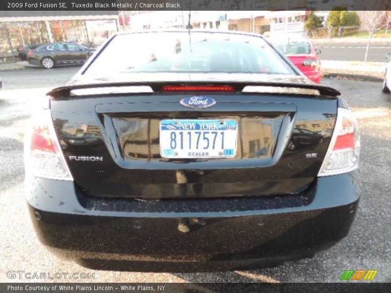 Tuxedo Black Metallic / Charcoal Black 2009 Ford Fusion SE