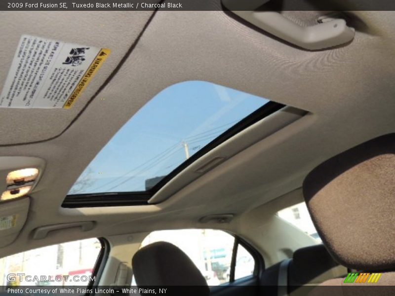 Tuxedo Black Metallic / Charcoal Black 2009 Ford Fusion SE