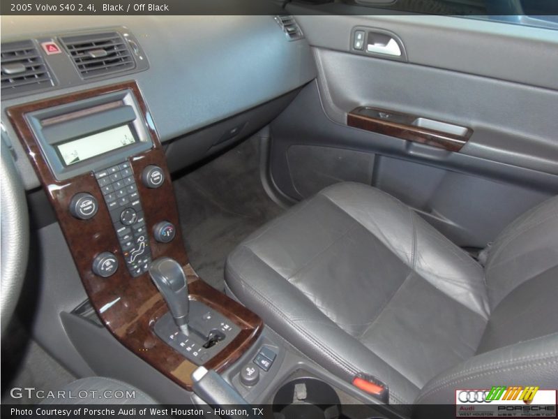 Black / Off Black 2005 Volvo S40 2.4i