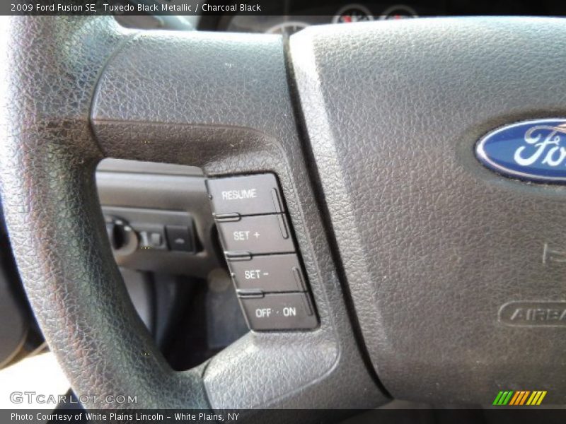 Tuxedo Black Metallic / Charcoal Black 2009 Ford Fusion SE