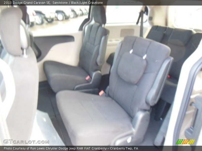 Sandstone / Black/Light Graystone 2013 Dodge Grand Caravan SE