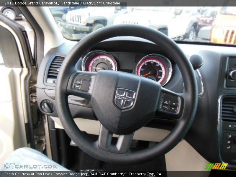Sandstone / Black/Light Graystone 2013 Dodge Grand Caravan SE