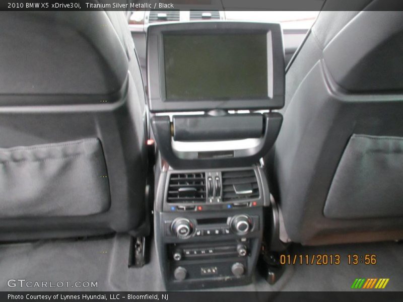 Titanium Silver Metallic / Black 2010 BMW X5 xDrive30i