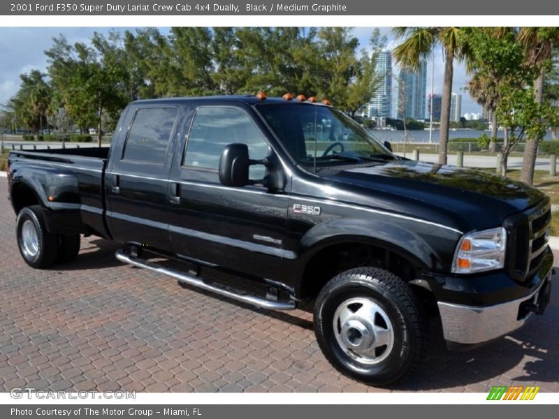 Front 3/4 View of 2001 F350 Super Duty Lariat Crew Cab 4x4 Dually