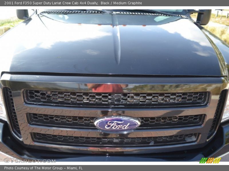 Black / Medium Graphite 2001 Ford F350 Super Duty Lariat Crew Cab 4x4 Dually