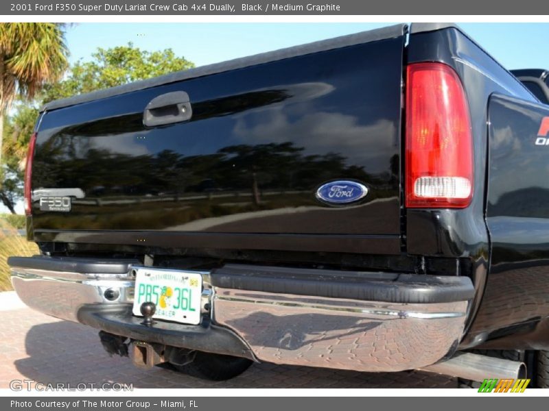 Black / Medium Graphite 2001 Ford F350 Super Duty Lariat Crew Cab 4x4 Dually