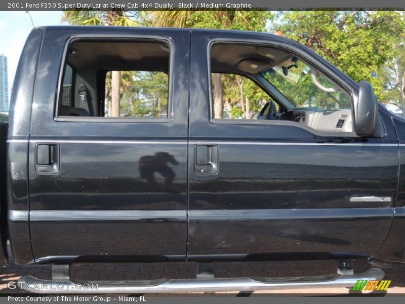 Black / Medium Graphite 2001 Ford F350 Super Duty Lariat Crew Cab 4x4 Dually