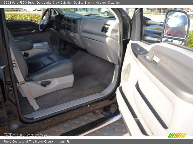 Black / Medium Graphite 2001 Ford F350 Super Duty Lariat Crew Cab 4x4 Dually