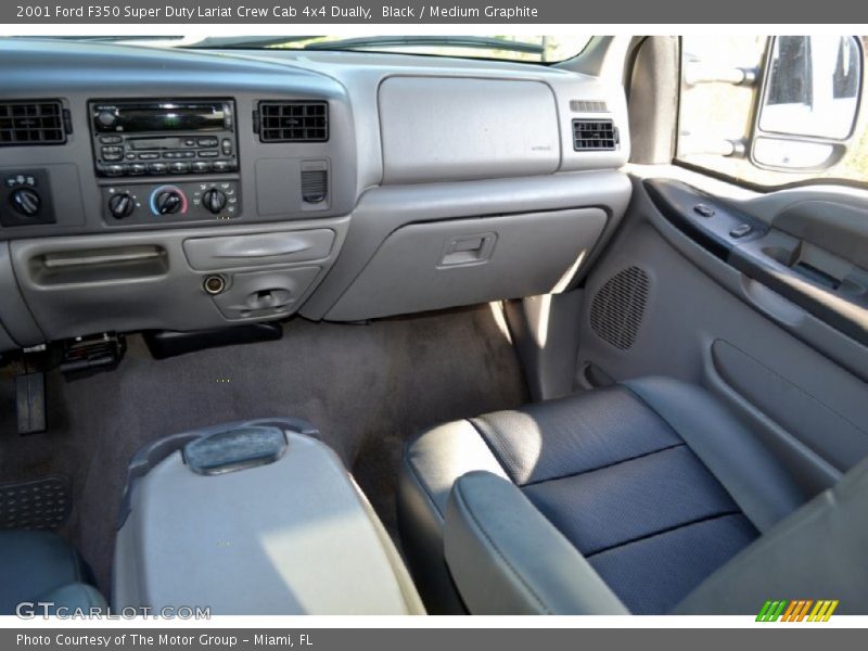 Black / Medium Graphite 2001 Ford F350 Super Duty Lariat Crew Cab 4x4 Dually