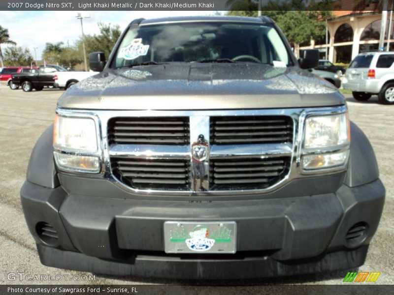 Light Khaki Metallic / Dark Khaki/Medium Khaki 2007 Dodge Nitro SXT