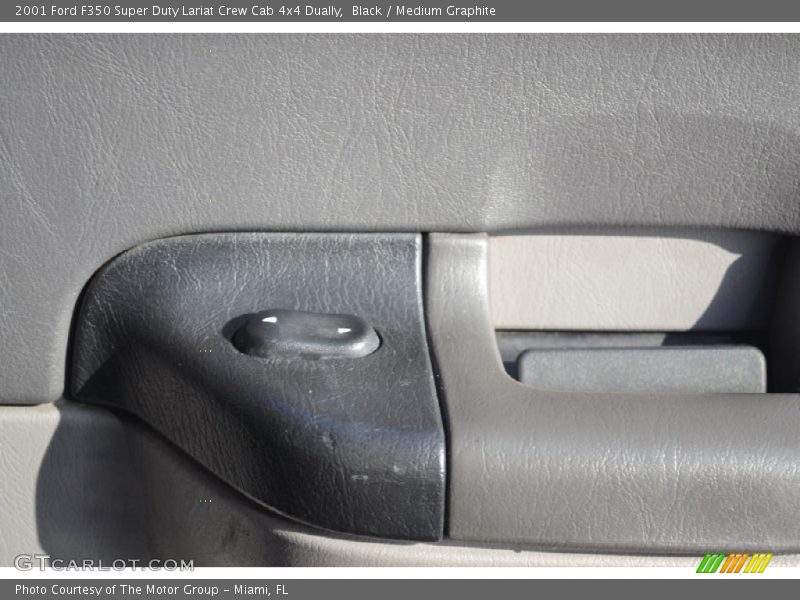 Black / Medium Graphite 2001 Ford F350 Super Duty Lariat Crew Cab 4x4 Dually