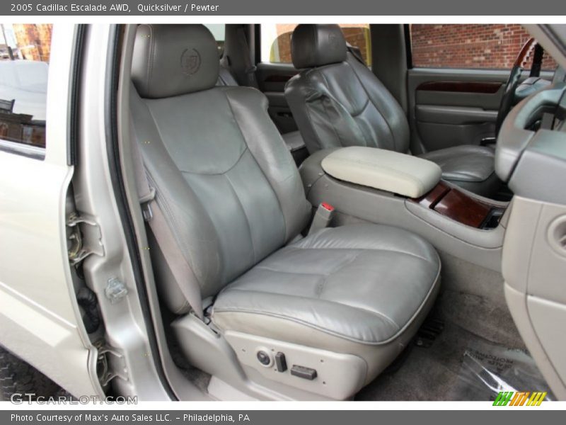 Quicksilver / Pewter 2005 Cadillac Escalade AWD
