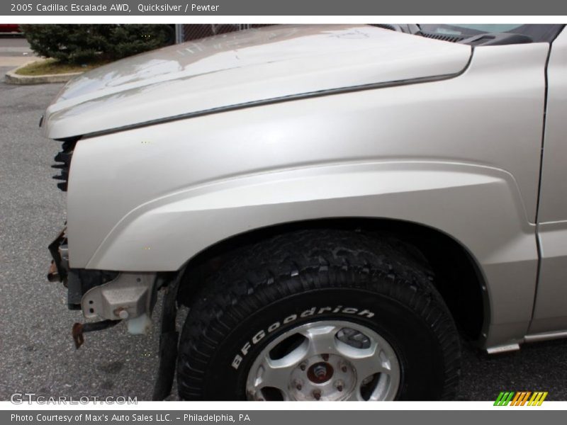 Quicksilver / Pewter 2005 Cadillac Escalade AWD
