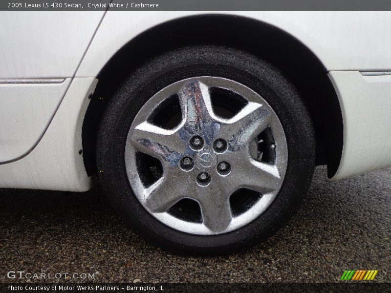 Crystal White / Cashmere 2005 Lexus LS 430 Sedan