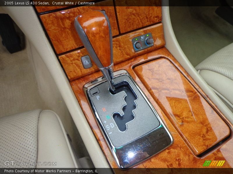 Crystal White / Cashmere 2005 Lexus LS 430 Sedan