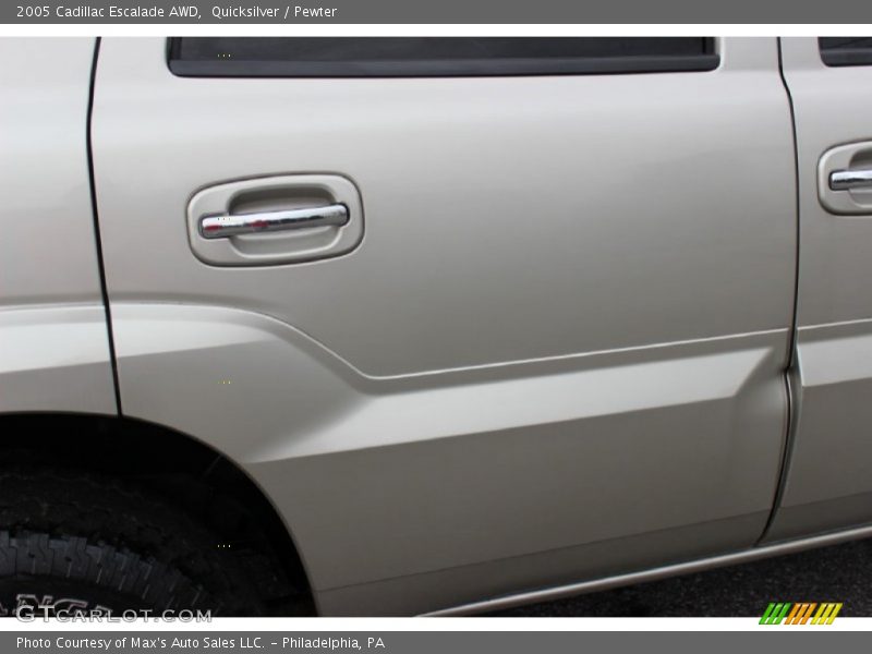 Quicksilver / Pewter 2005 Cadillac Escalade AWD
