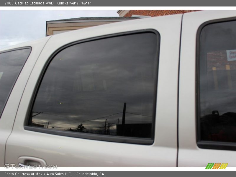 Quicksilver / Pewter 2005 Cadillac Escalade AWD