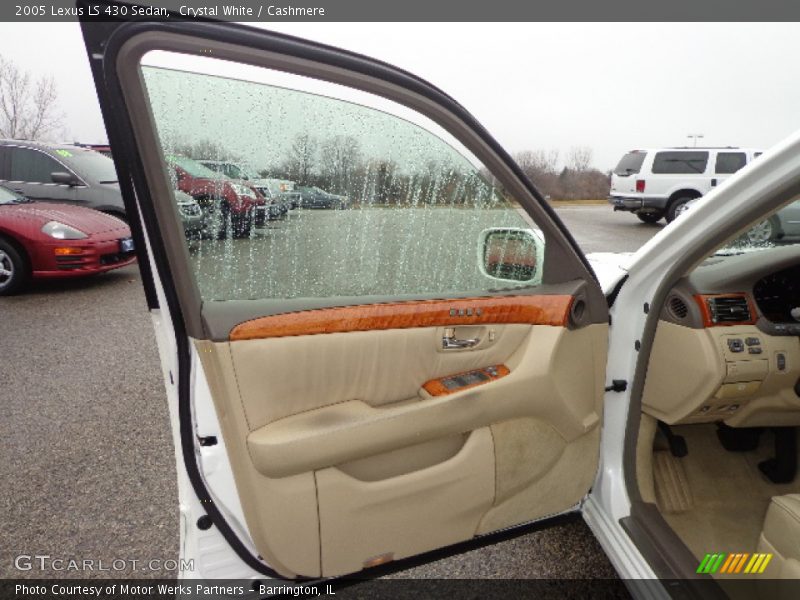 Crystal White / Cashmere 2005 Lexus LS 430 Sedan