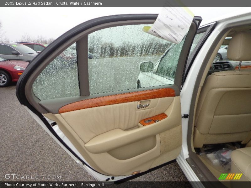 Crystal White / Cashmere 2005 Lexus LS 430 Sedan