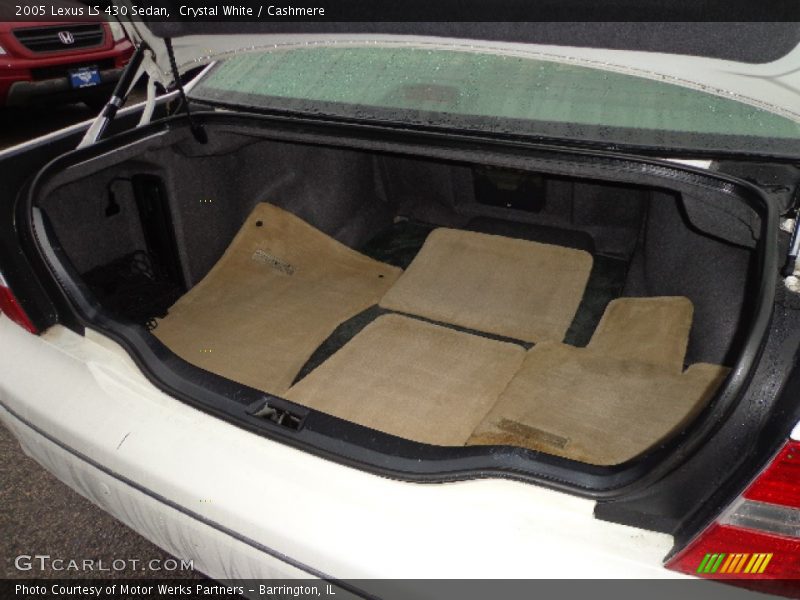 Crystal White / Cashmere 2005 Lexus LS 430 Sedan