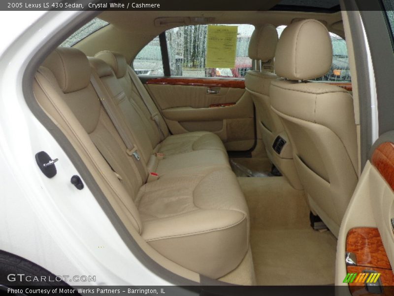 Crystal White / Cashmere 2005 Lexus LS 430 Sedan