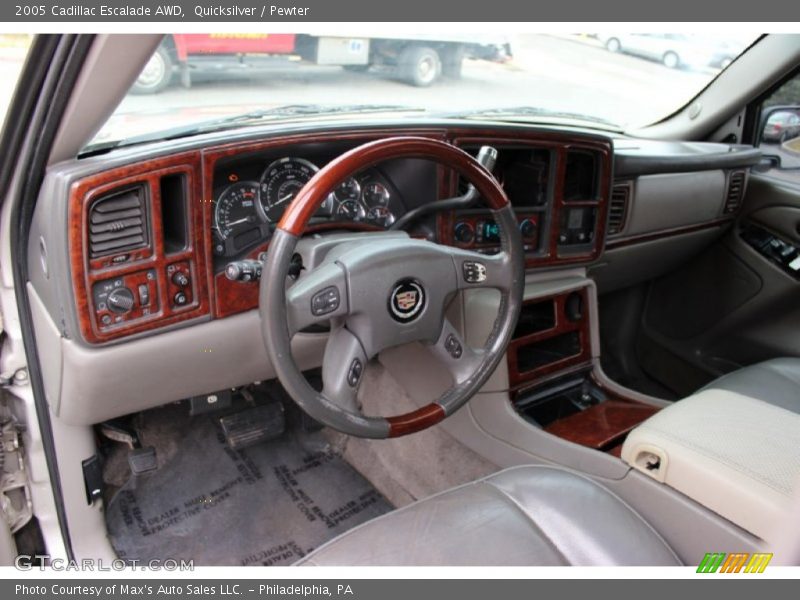 Quicksilver / Pewter 2005 Cadillac Escalade AWD