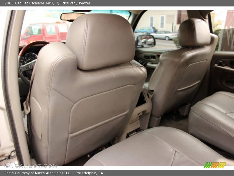Quicksilver / Pewter 2005 Cadillac Escalade AWD