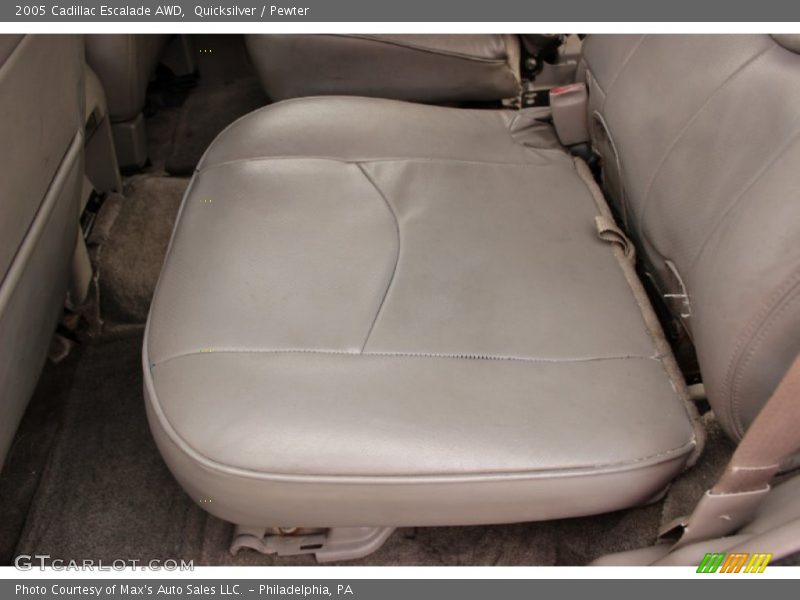 Quicksilver / Pewter 2005 Cadillac Escalade AWD