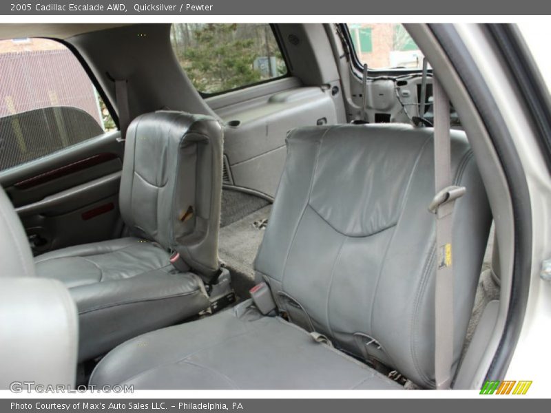 Quicksilver / Pewter 2005 Cadillac Escalade AWD