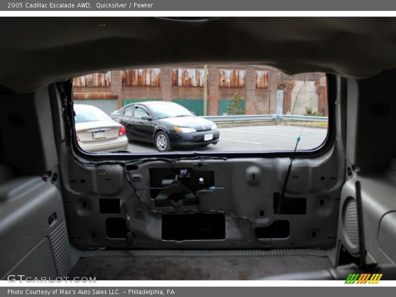 Quicksilver / Pewter 2005 Cadillac Escalade AWD