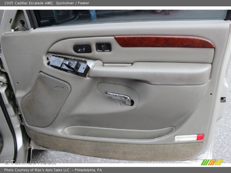 Quicksilver / Pewter 2005 Cadillac Escalade AWD