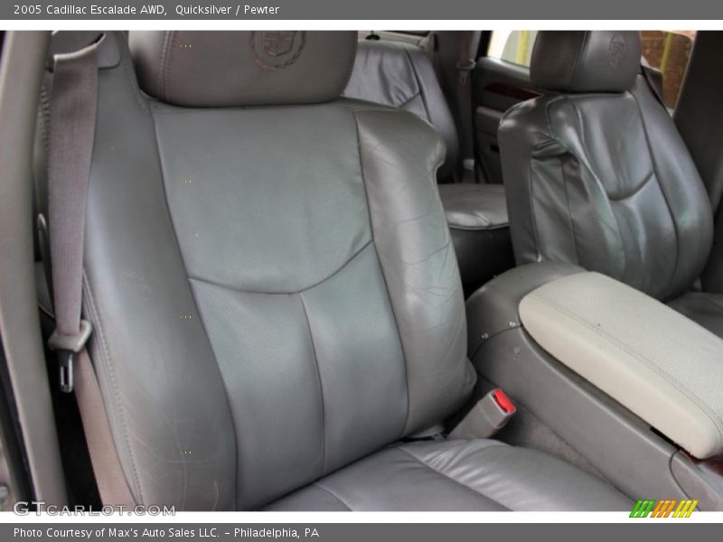 Quicksilver / Pewter 2005 Cadillac Escalade AWD