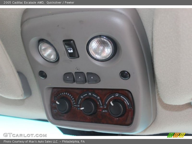 Quicksilver / Pewter 2005 Cadillac Escalade AWD