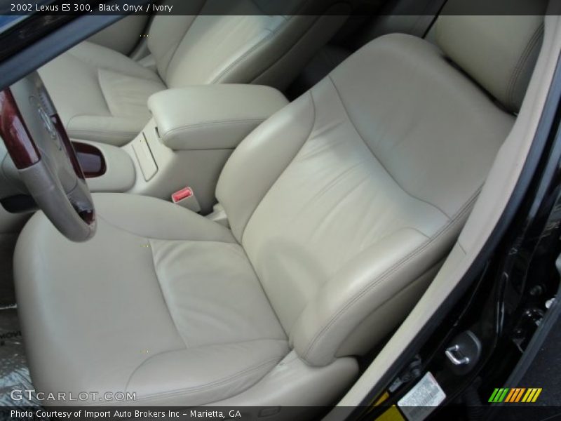 Front Seat of 2002 ES 300