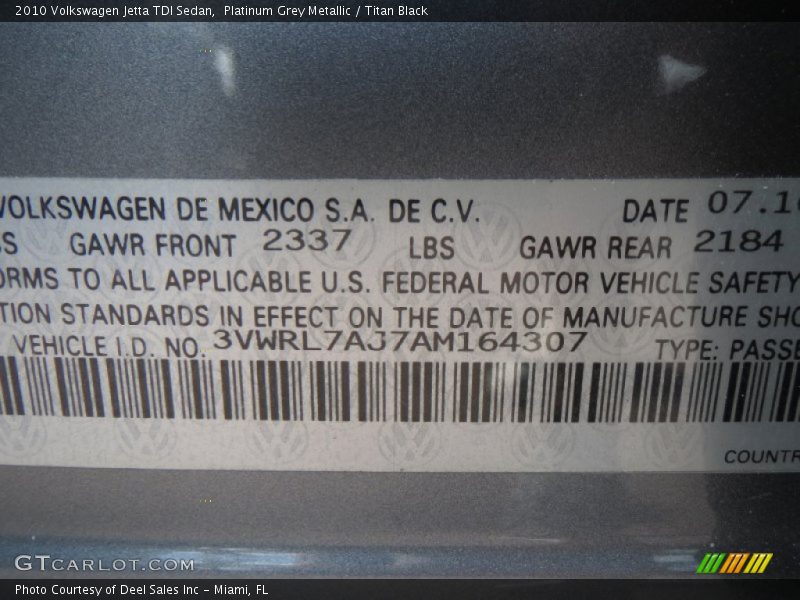 Platinum Grey Metallic / Titan Black 2010 Volkswagen Jetta TDI Sedan