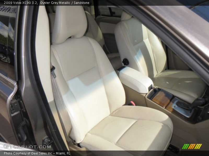 Oyster Grey Metallic / Sandstone 2009 Volvo XC90 3.2