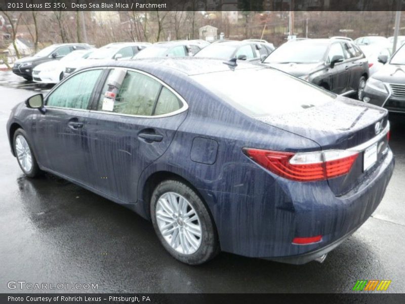 Deep Sea Blue Mica / Parchment 2013 Lexus ES 350