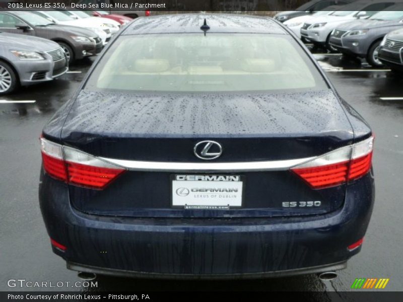 Deep Sea Blue Mica / Parchment 2013 Lexus ES 350