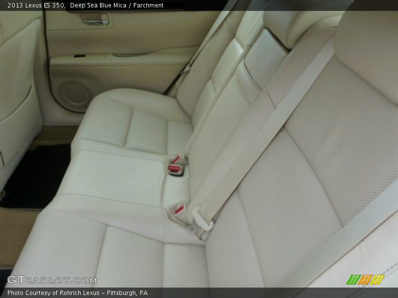 Deep Sea Blue Mica / Parchment 2013 Lexus ES 350