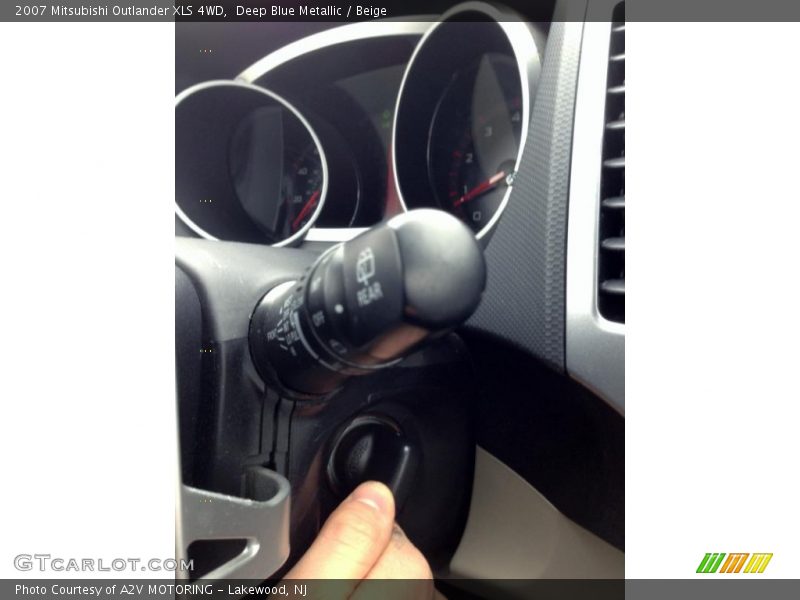 Deep Blue Metallic / Beige 2007 Mitsubishi Outlander XLS 4WD