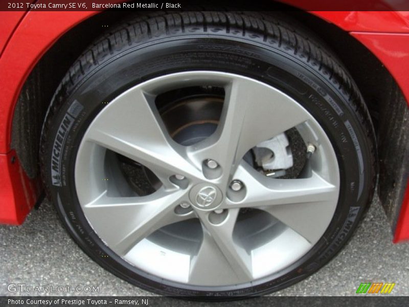 Barcelona Red Metallic / Black 2012 Toyota Camry SE V6
